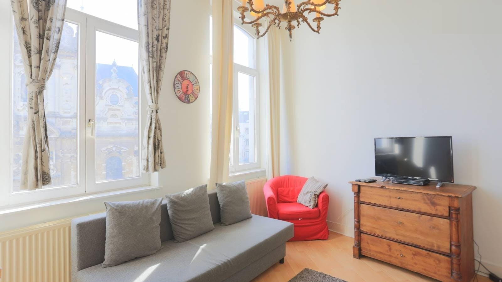 Studio for rent for €820 per month in Brussels, Rue du Peuplier