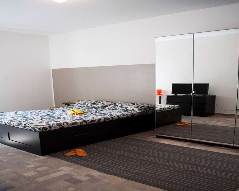 私人房间 正在以 €645 的月租出租，其位于 Milan, Via Edoardo Bassini