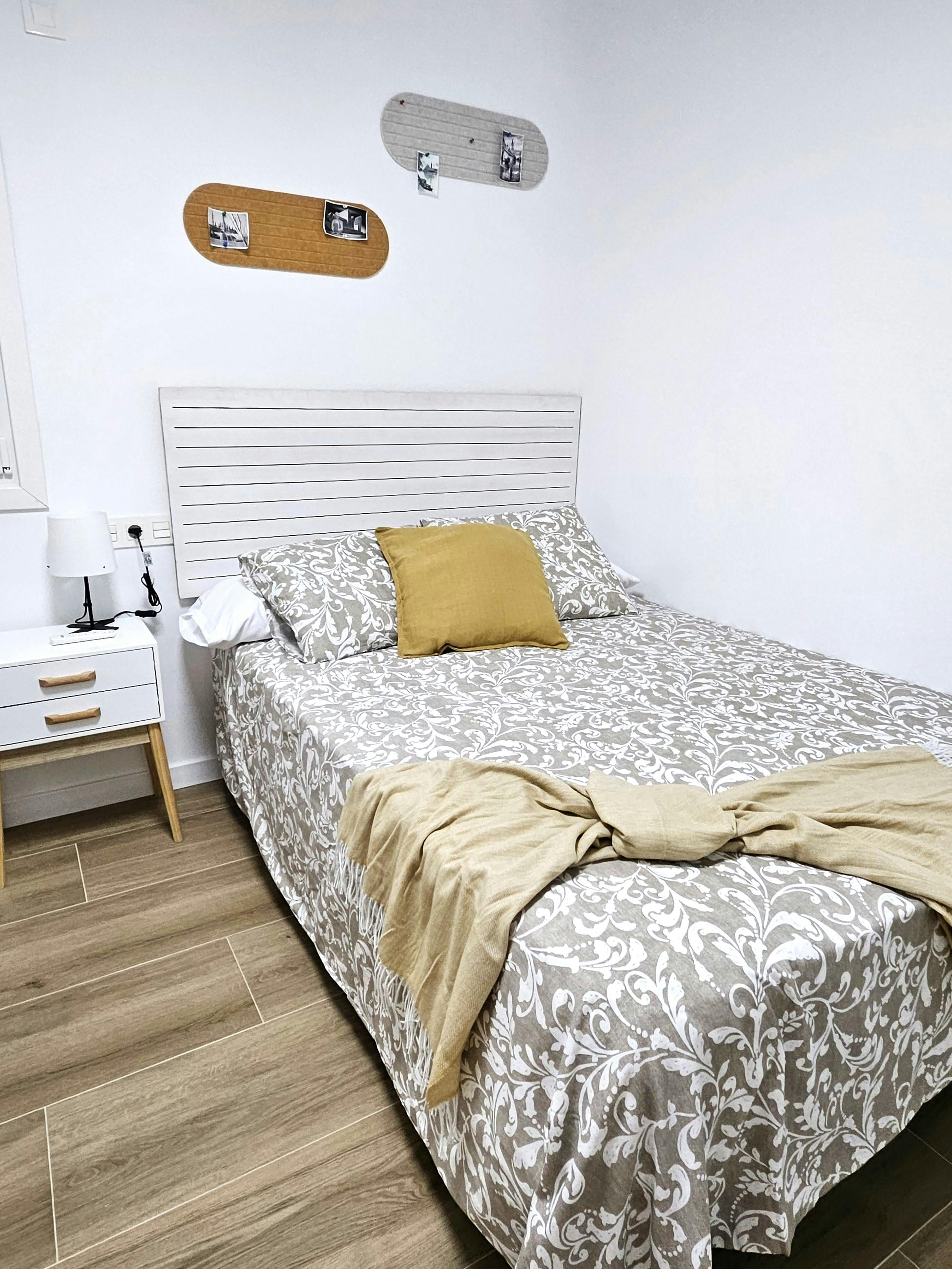 Single room Zaragoza, 1 bed, 12m² — photo 8