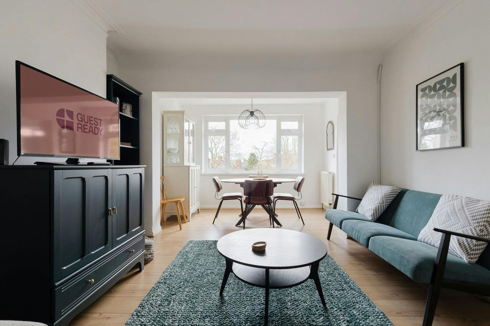 Apartament de închiriat pentru 4.500 GBP pe lună în London, Rodborough Road