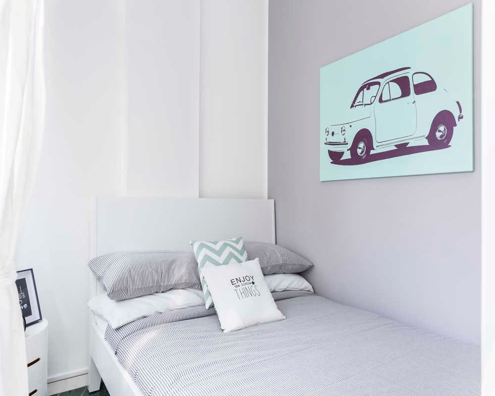 Via Giuseppe Frua, Milan preview