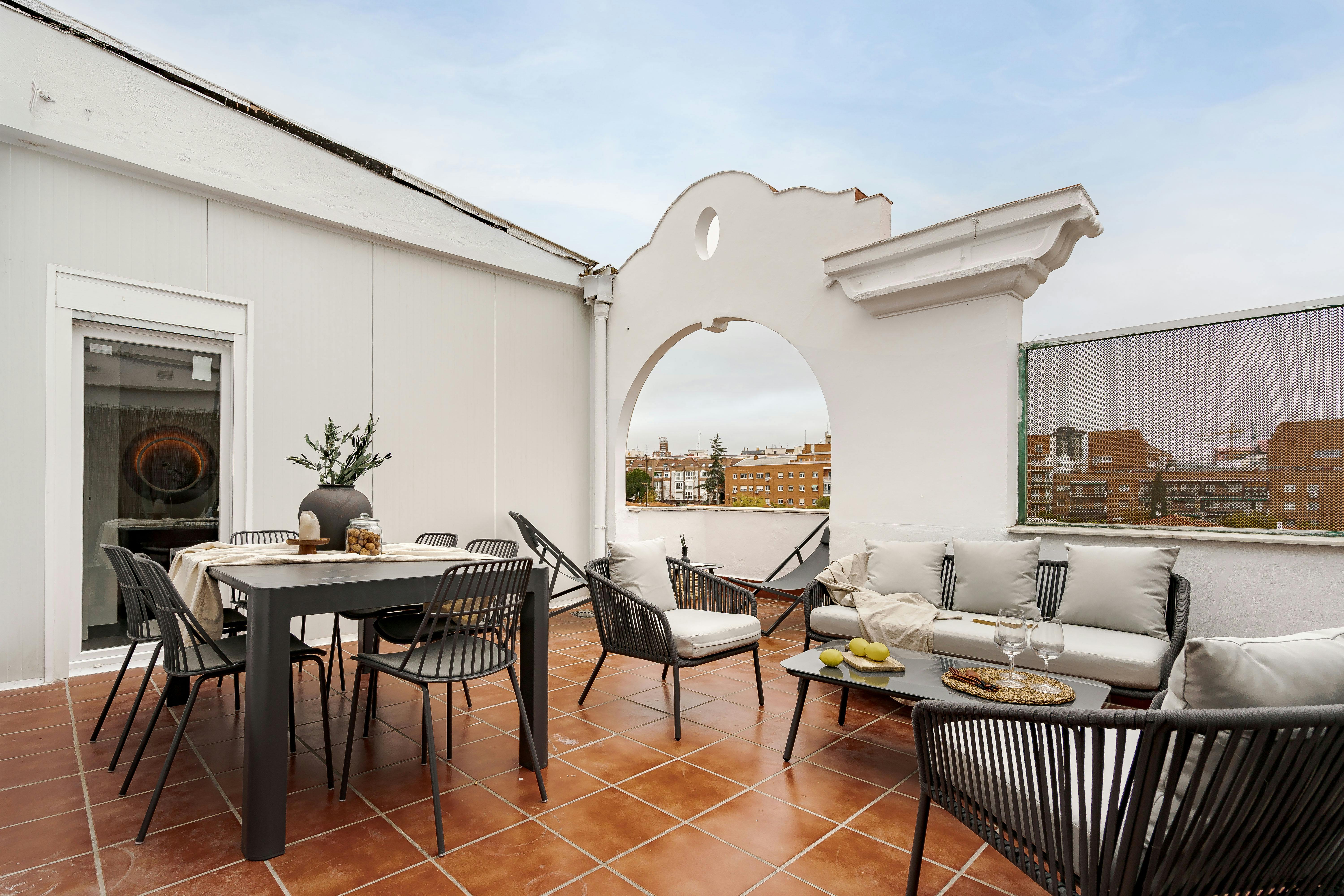 Avenida de los Toreros, Madrid preview