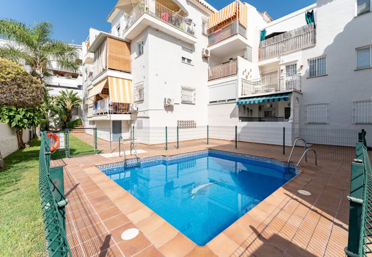 Calle Tirreno, Torremolinos preview