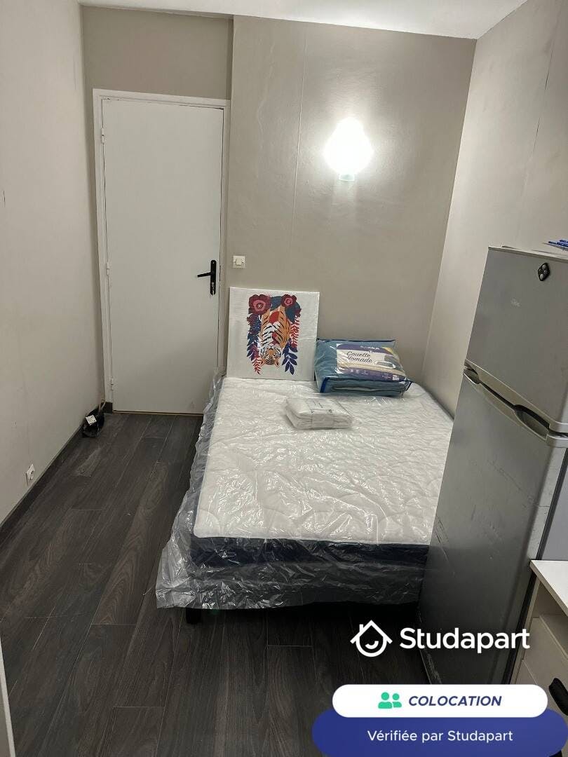 Private room for rent for €500 per month in Viry-Châtillon, Avenue du Général de Gaulle