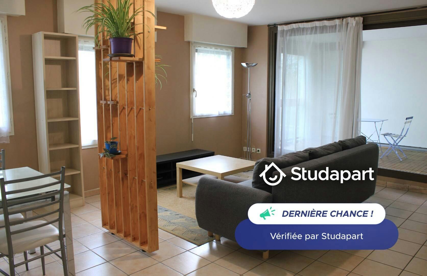 公寓 正在以 €1,024 的月租出租，其位于 Rennes, Rue des Longs Prés