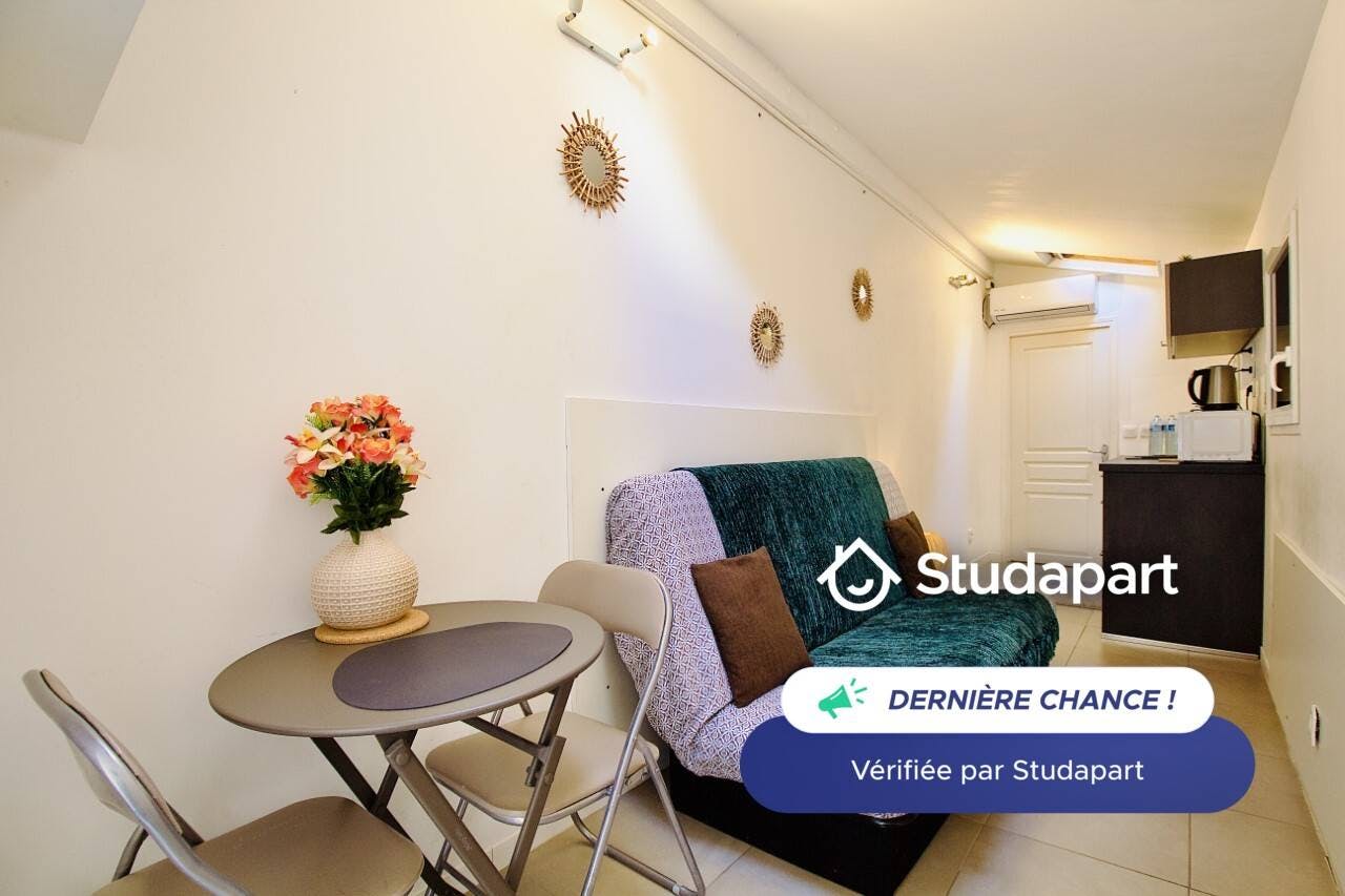 Lägenhet att hyra för 610 € i månaden i Nice, Rue Pauline
