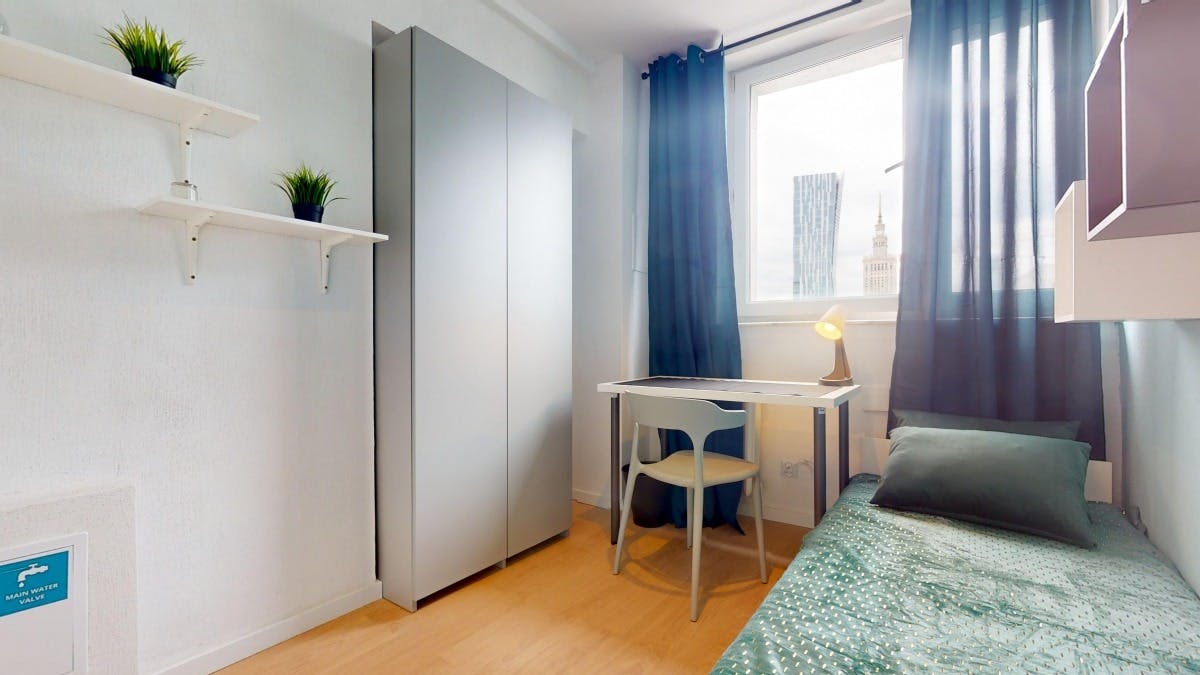 Złota, Warsaw preview