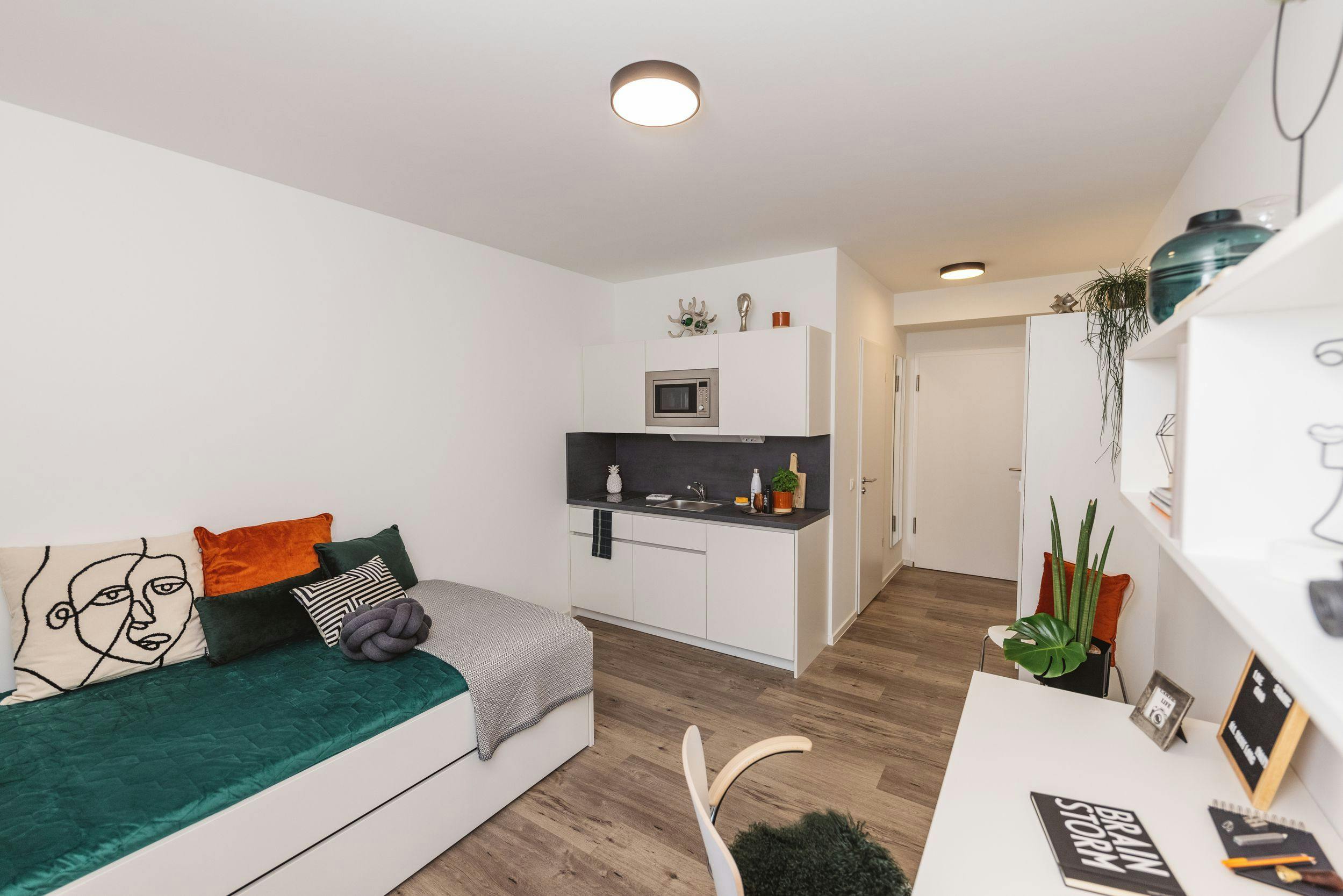Studio for rent on Schulenburger Landstraße, Hannover - Vista 3