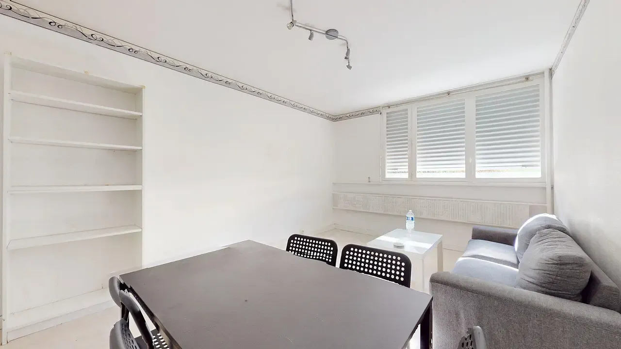 2-Bedroom Apartment in Boulevard Alexandre de Fraissinette, Saint-Étienne (1671827) ROOM 3