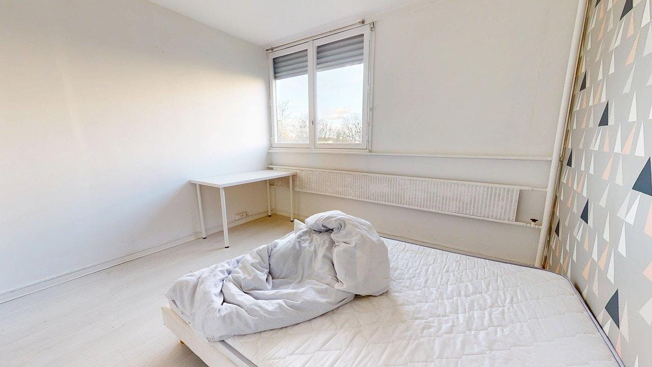 Apartment Saint-Étienne, 2 beds, 64m² — photo 9
