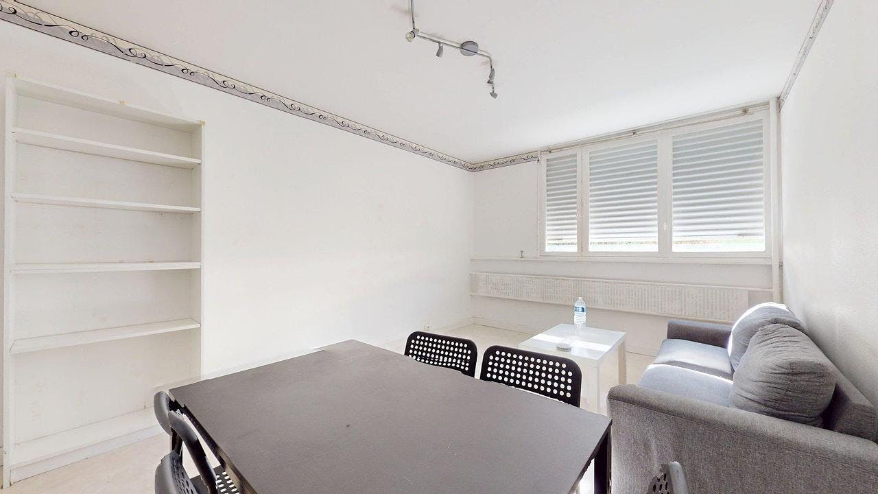 Apartment Saint-Étienne, 2 beds, 64m² — photo 3