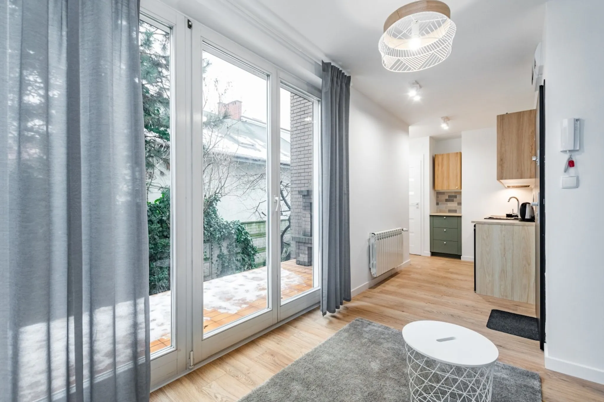 Prawnicza, Warsaw preview