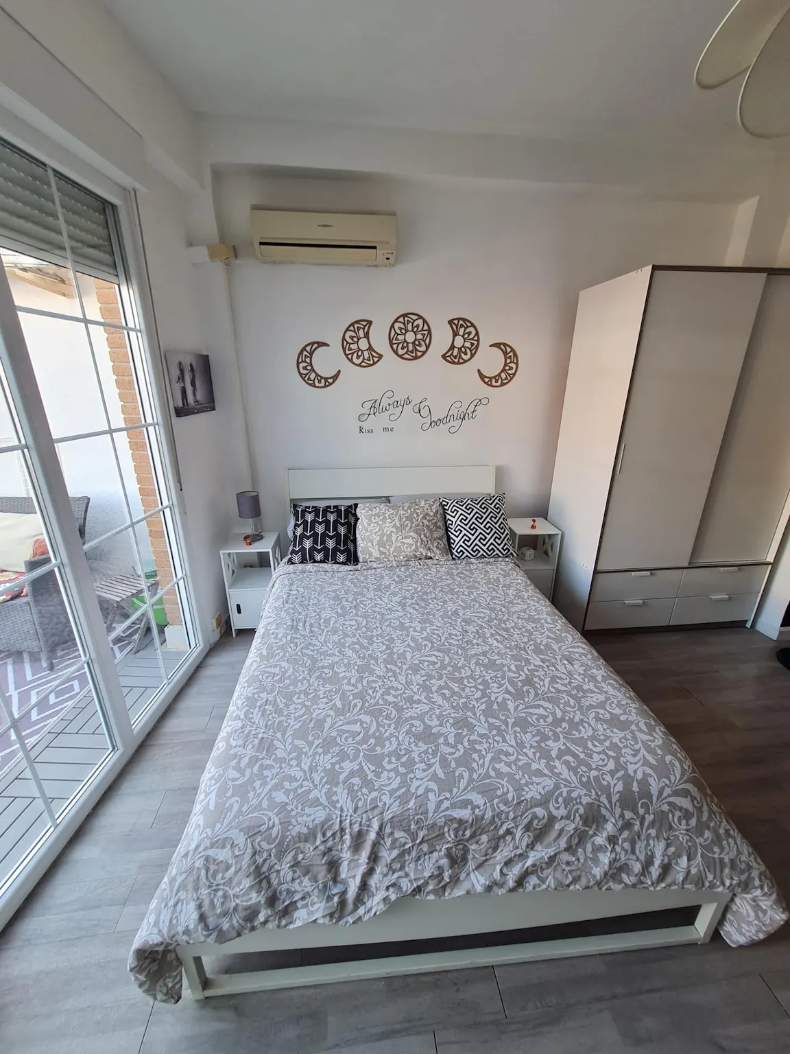 2-Bedroom Apartment in Calle de Hernán Cortés, Madrid (1671937) ROOM 3