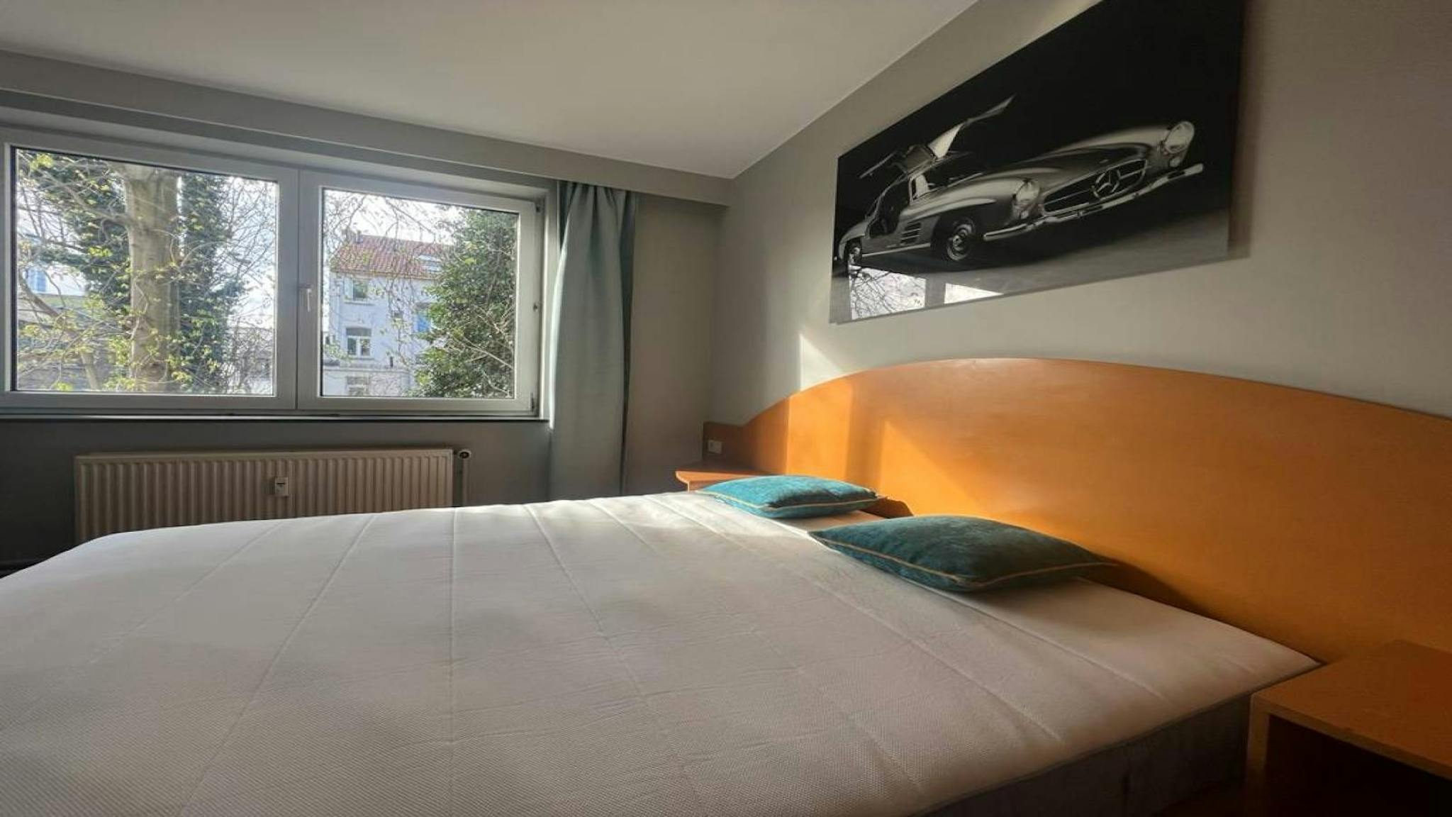 Rue Royale, Brussels preview