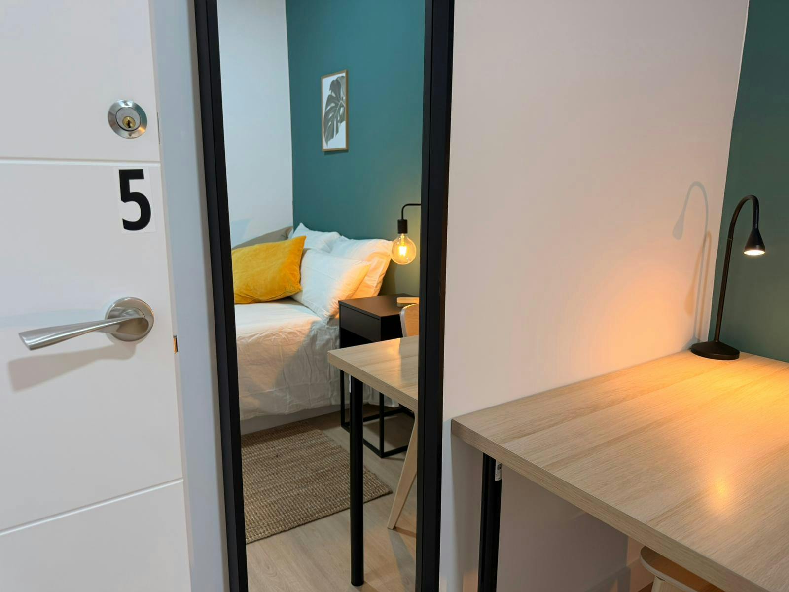 Single room Madrid, 1 bed, 10m² — photo 10