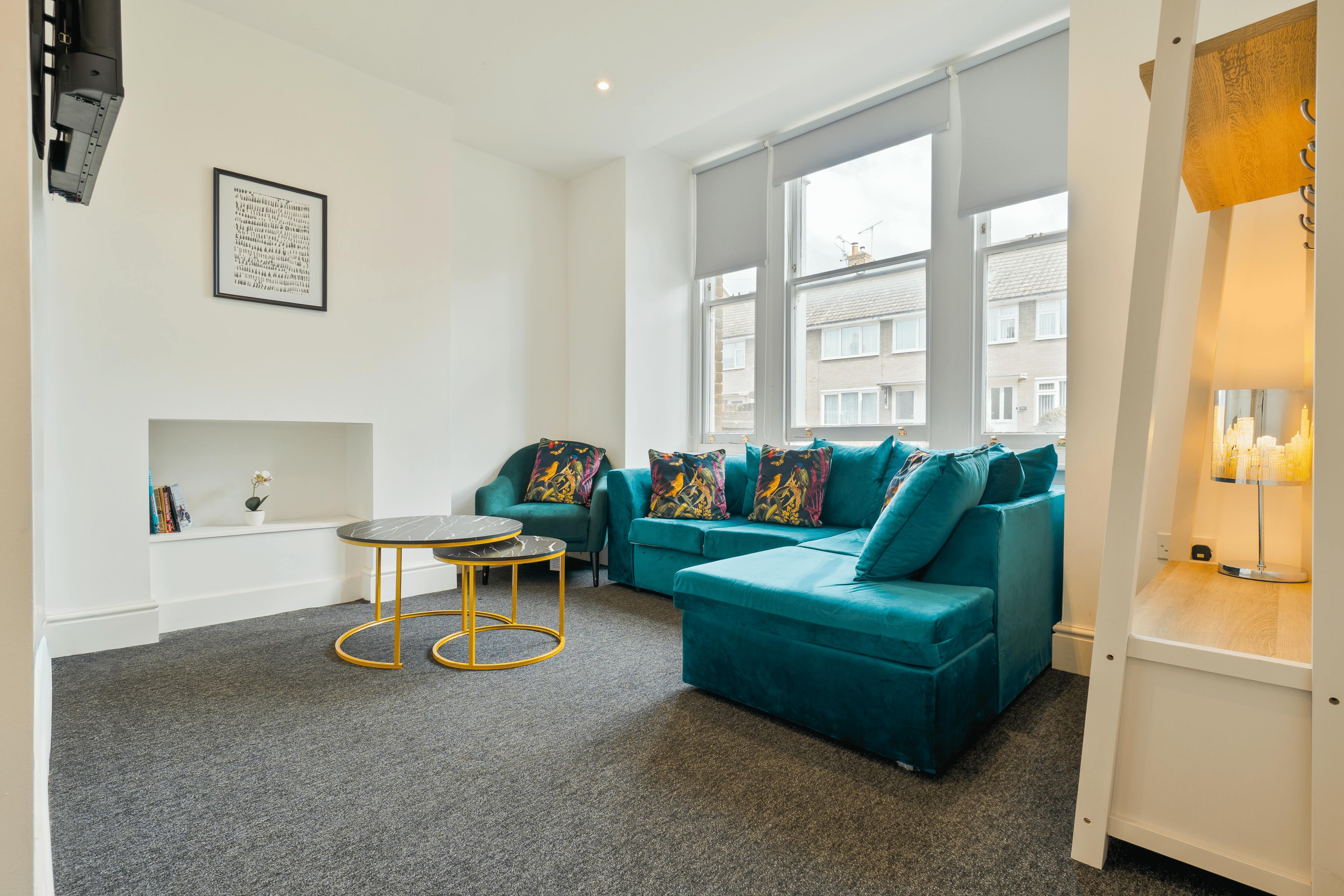 Maison à louer pour 8 300 £GB/mois à Canterbury, Wincheap