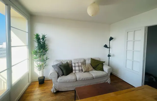 3-Bedroom Apartment in Rue Saint-Denis, Montreuil (1672229) room image 1