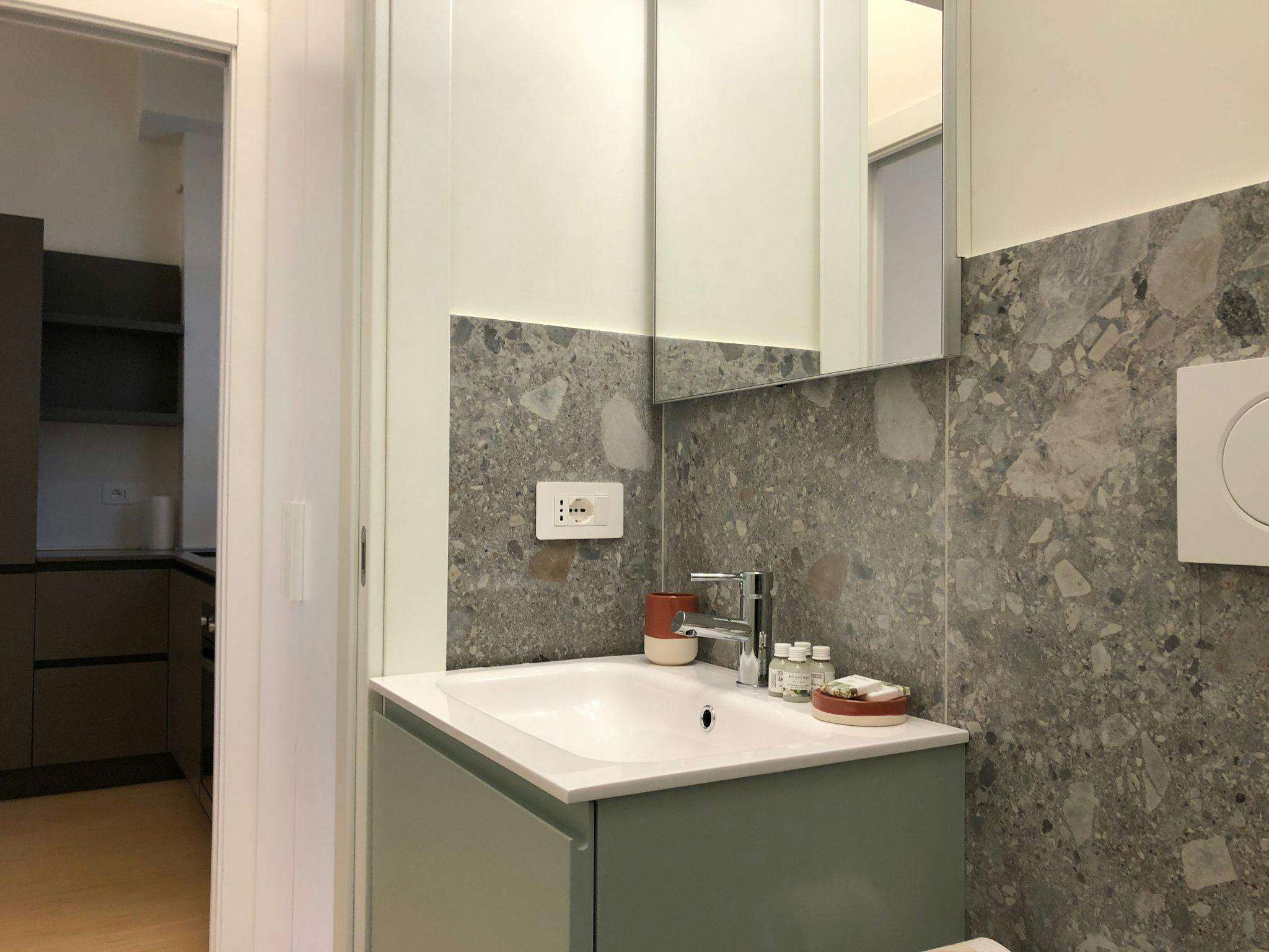 Apartment Milan, 1 bed — photo 11