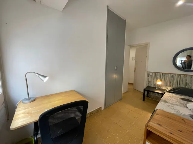 Private room in Carrer de Terol, Barcelona (1672395) room image 2