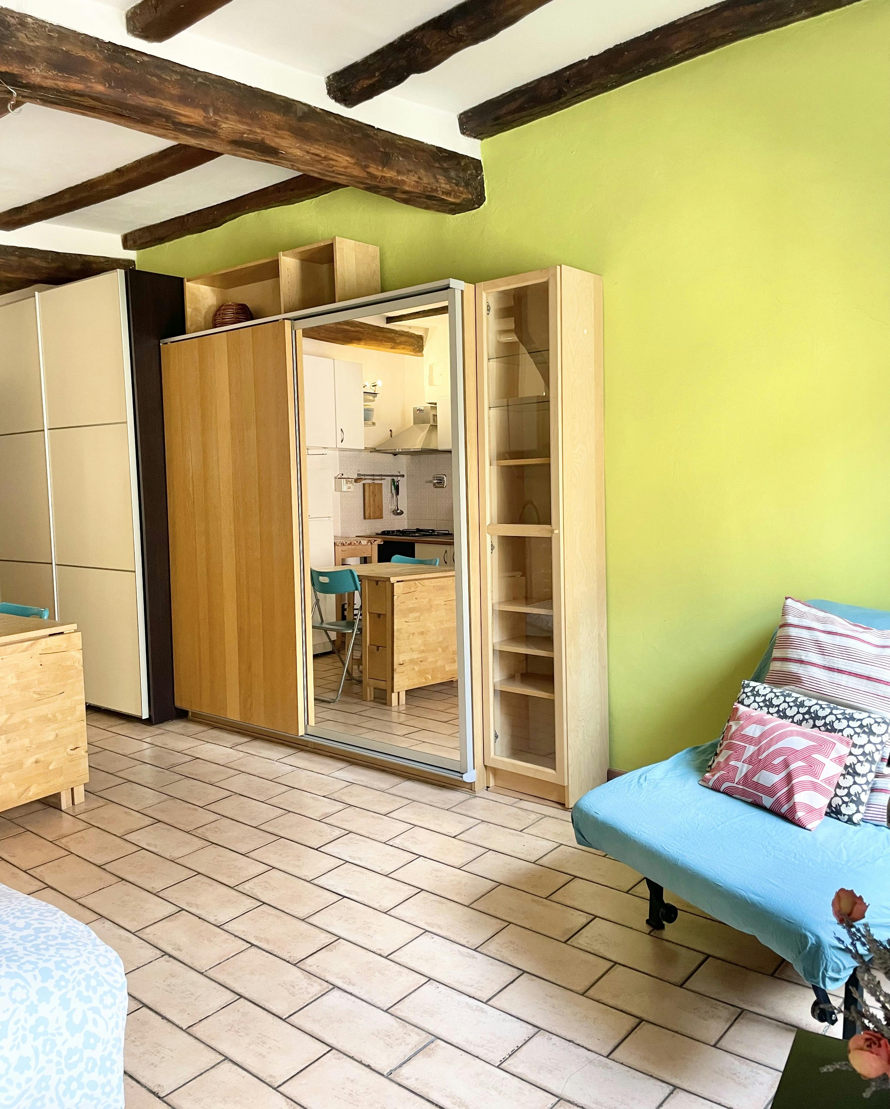 Garsonieră de închiriat pentru 1.600 EUR pe lună în Bologna, Via San Vitale