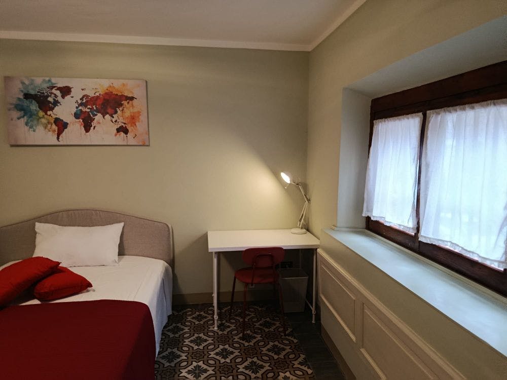 Single room Florence, 1 bed — photo 9