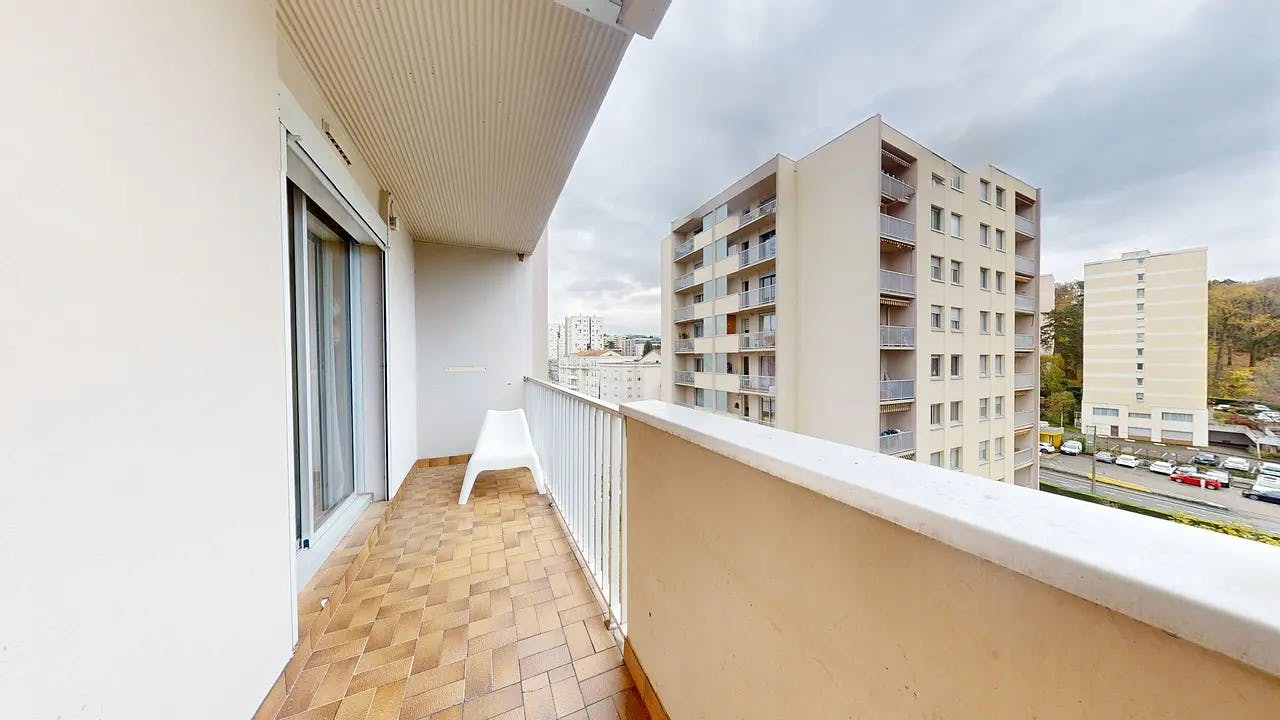 Single room Tassin-La-Demi-Lune, 1 bed, 13m² — photo 18