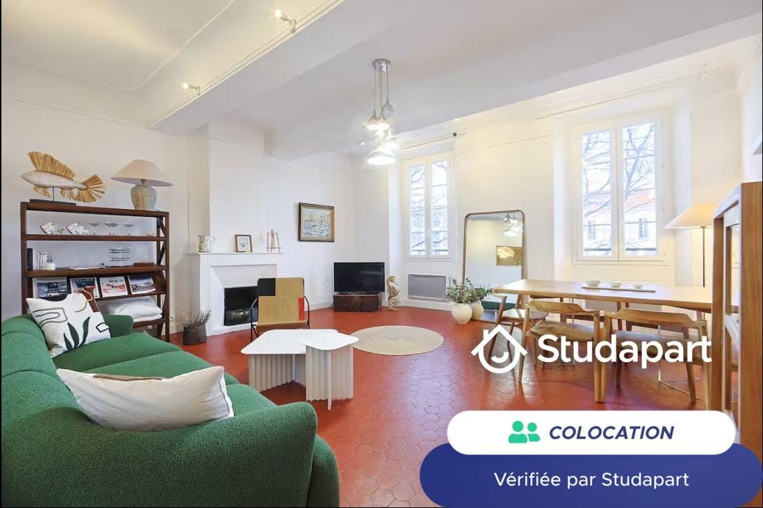 Chambre privée à louer pour 800 €/mois à Antibes, Rue Sade