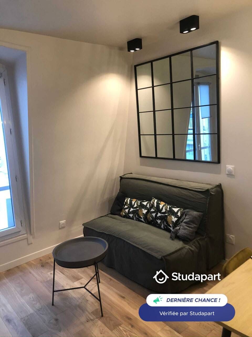 Apartment for rent for €2,490 per month in Paris, Avenue de Breteuil