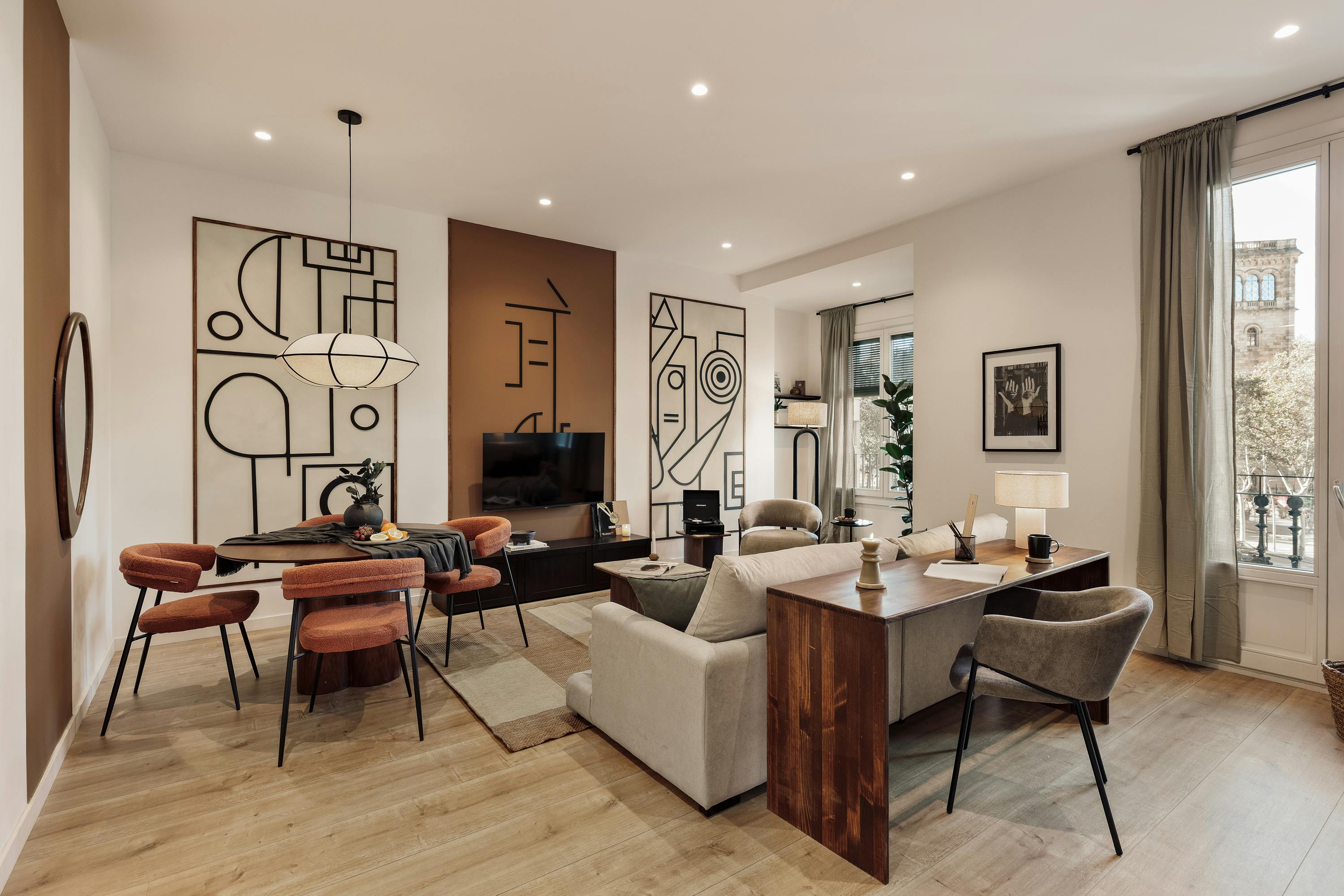 Apartment for rent for €4,085 per month in Barcelona, Gran Via de les Corts Catalanes