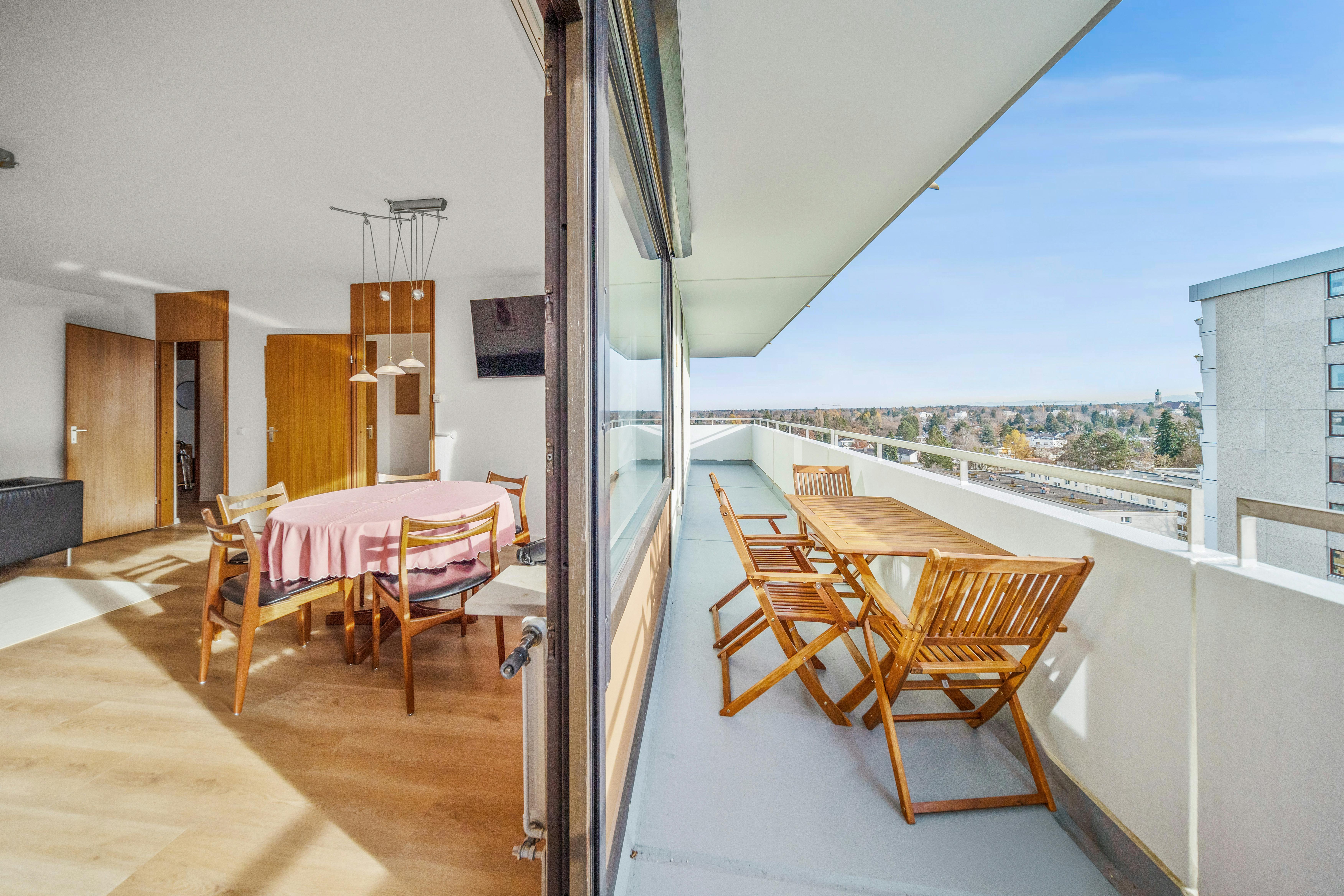 Apartment for rent for €3,842 per month in Munich, Kandinskystraße