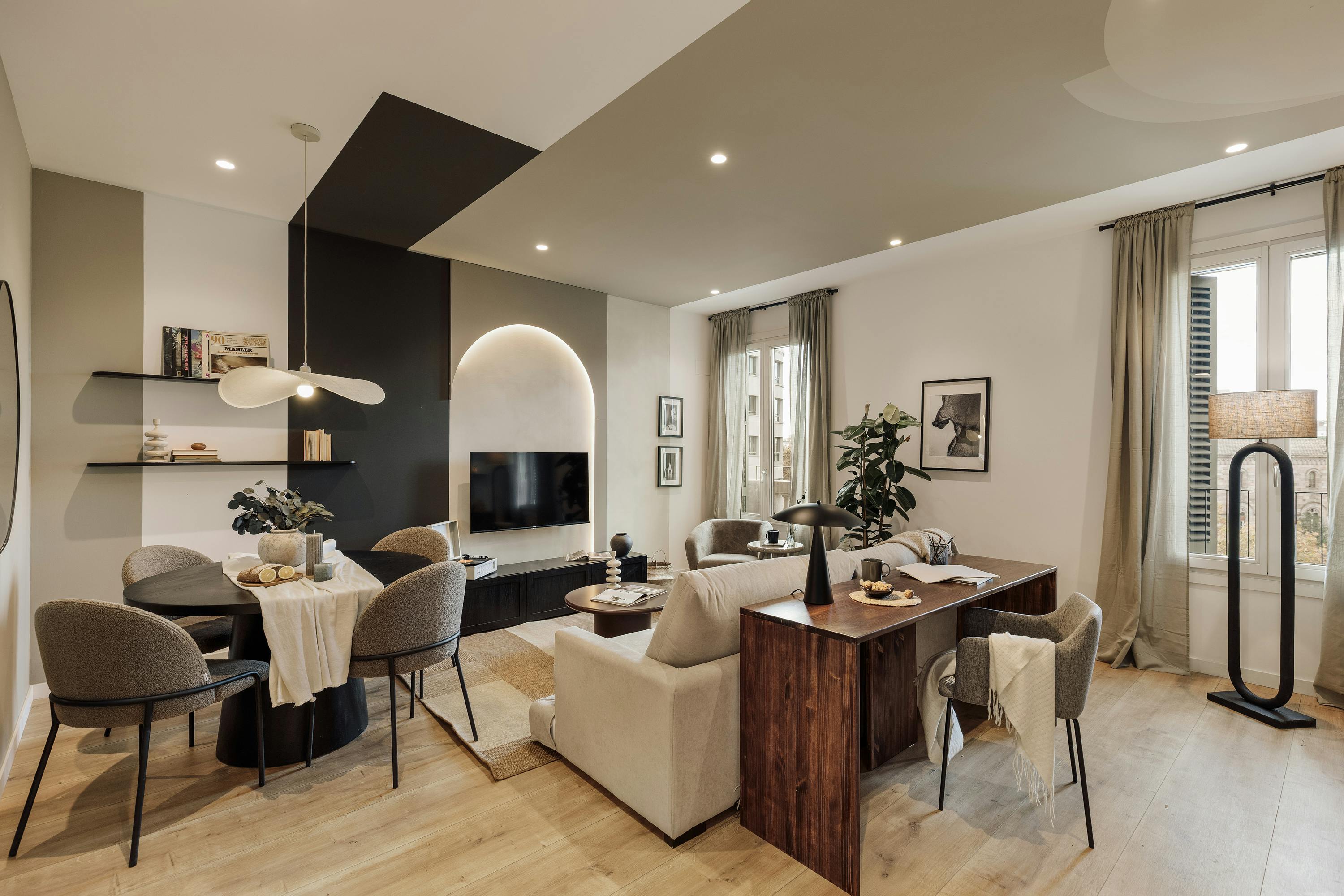 Apartment for rent for €3,946 per month in Barcelona, Gran Via de les Corts Catalanes