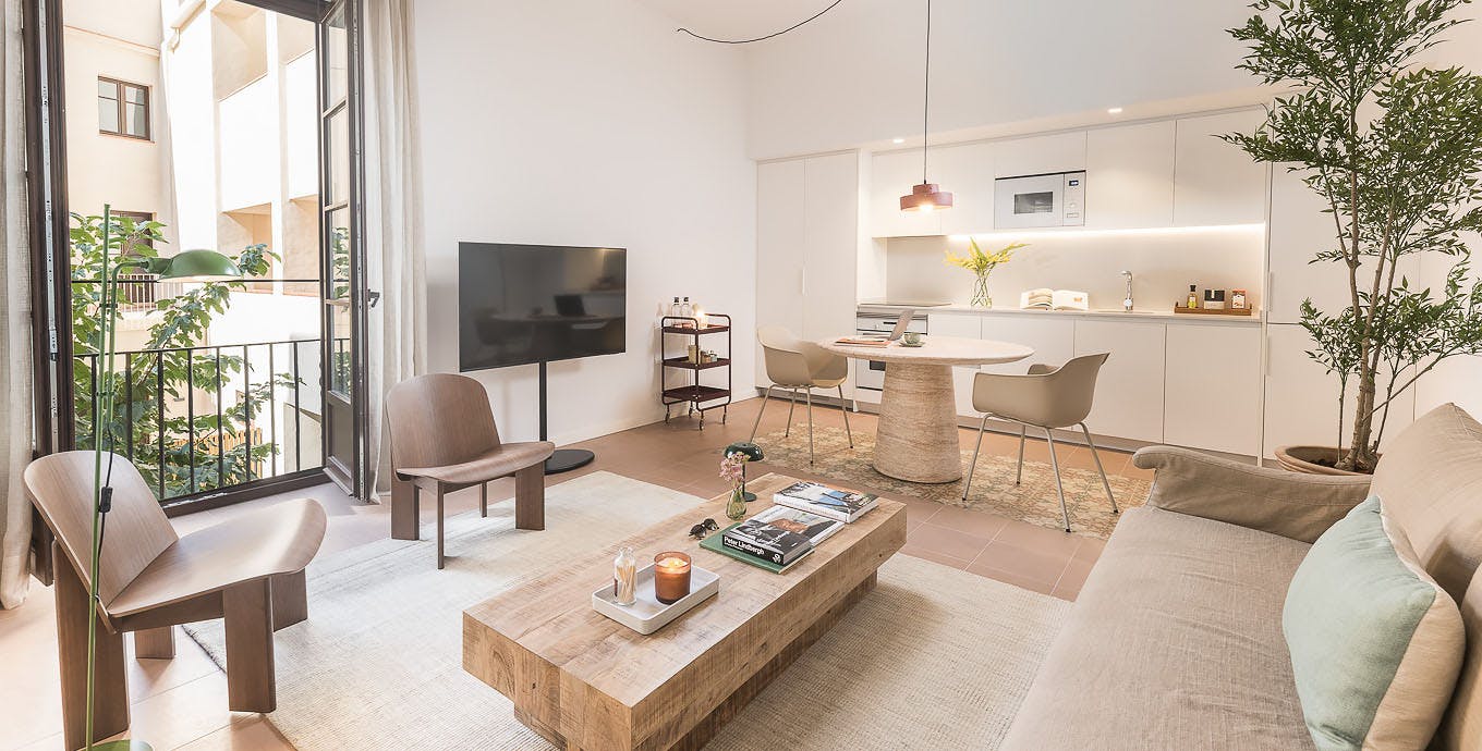 Apartment for rent for €2,704 per month in Barcelona, Carrer d'en Xuclà