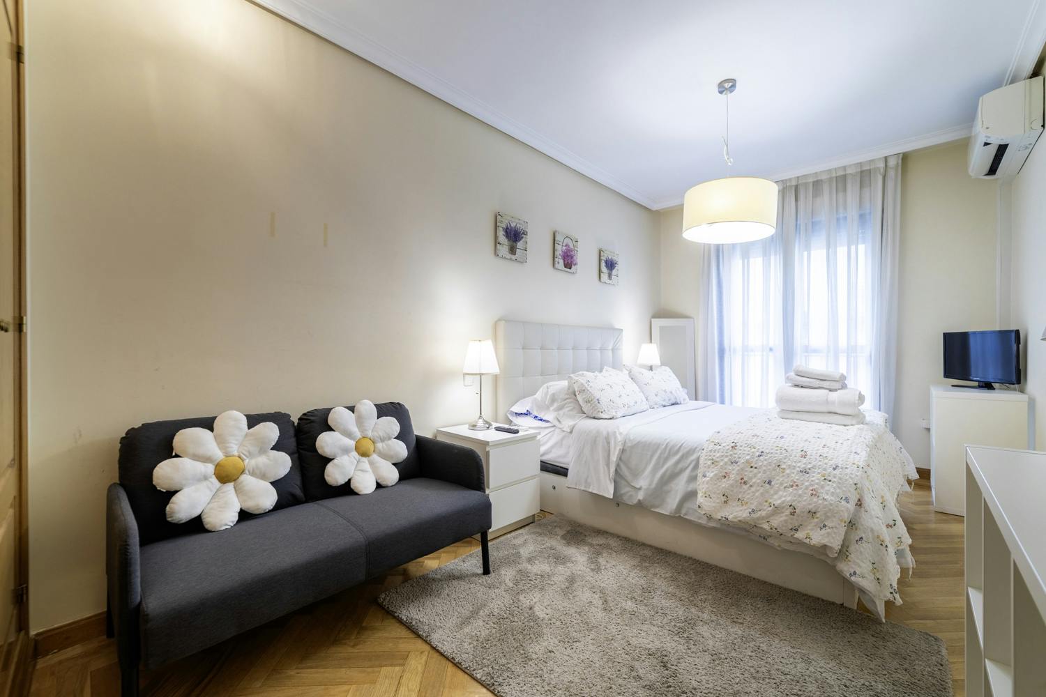 Apartamento en alquiler por 1550 € al mes en Madrid, Calle de Leganitos