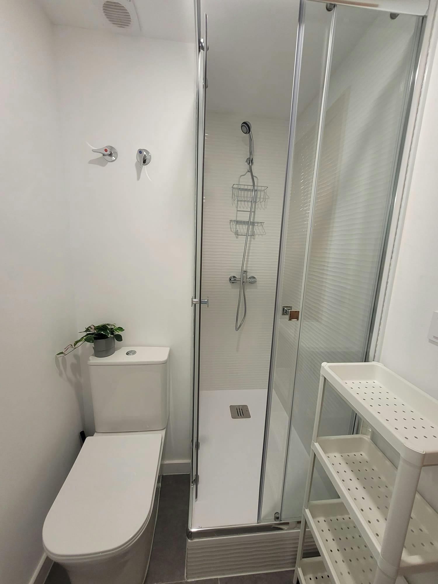 Single room Catarroja, 1 bed, 6m² — photo 10