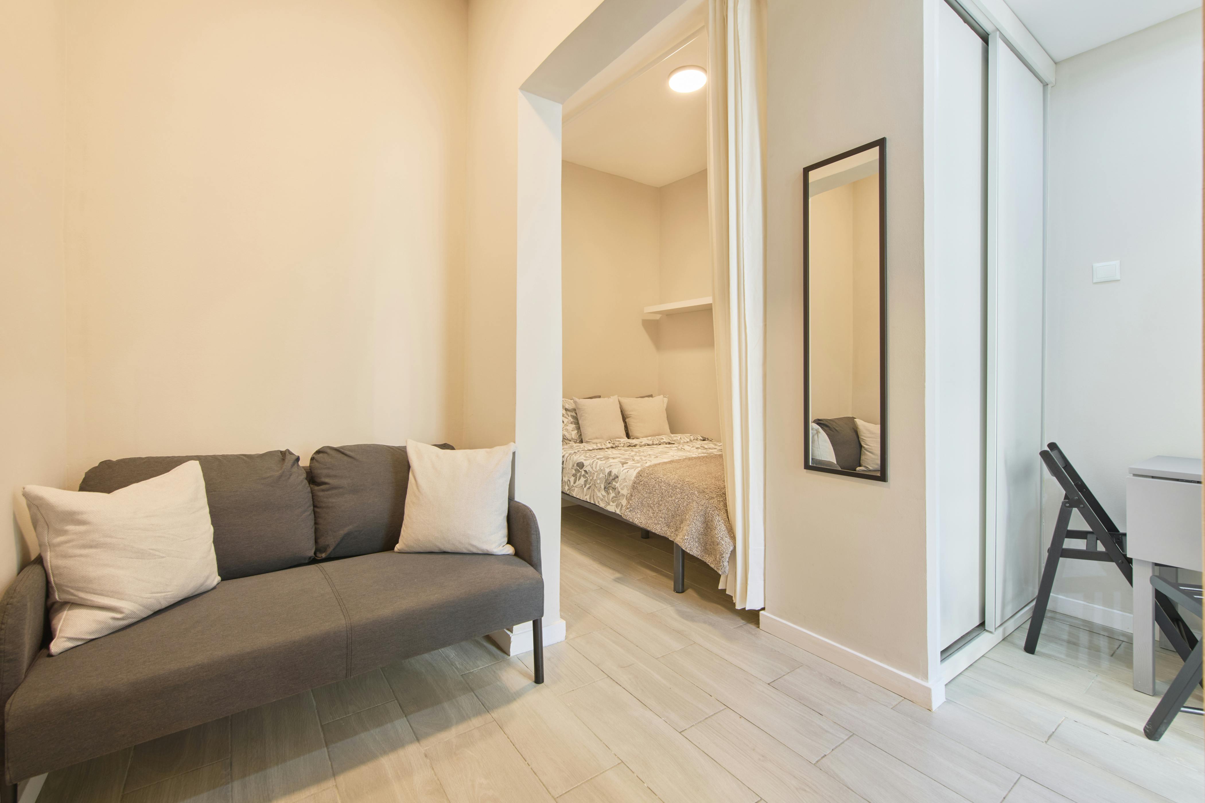 Studio for rent for €900 per month in Lisbon, Rua Francisco Sanches