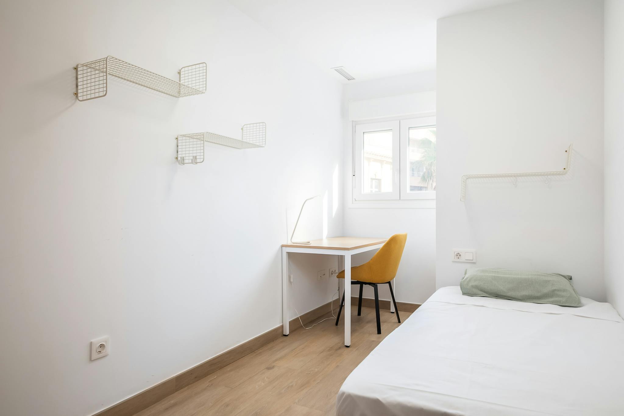 Carrer Isabel la Catòlica, Burjassot preview