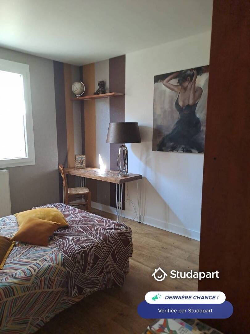 Maison à louer pour 550 €/mois à La Rochelle, Rue Moulin Diligent