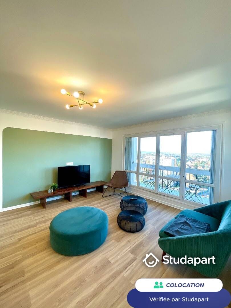 Chambre privée à louer pour 590 €/mois à Taverny, Rue Yves Dumanoir