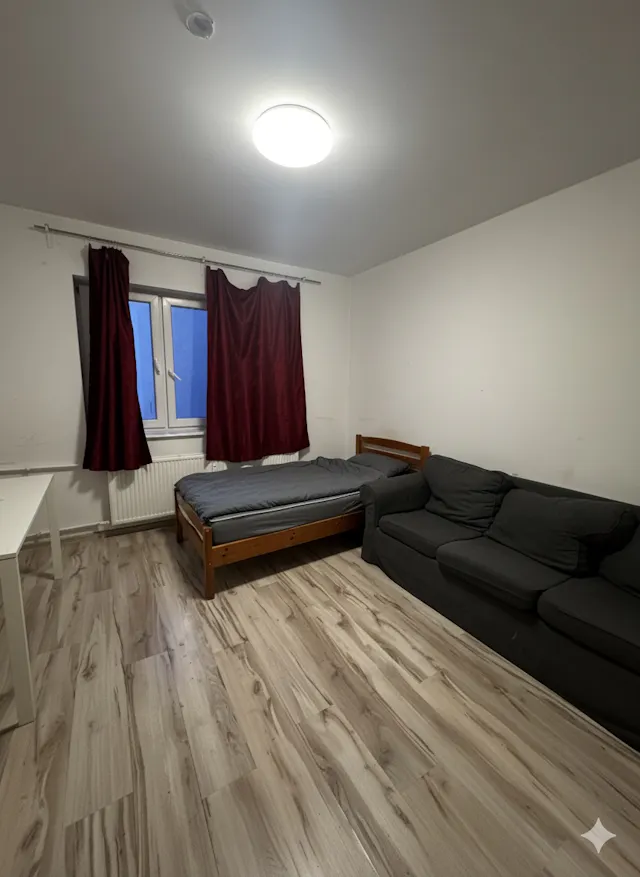 Private room in Kantstraße, Berlin (1672754) room image 1