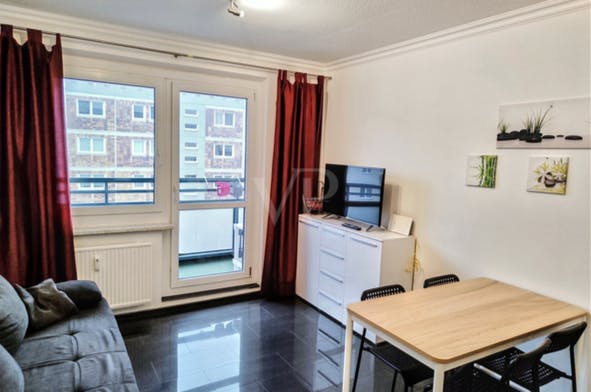 Apartment for rent for €1,450 per month in Berlin, Torgauer Straße