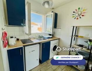 Apartment for rent on Rue de Coureilles, La Rochelle - Pamja 3