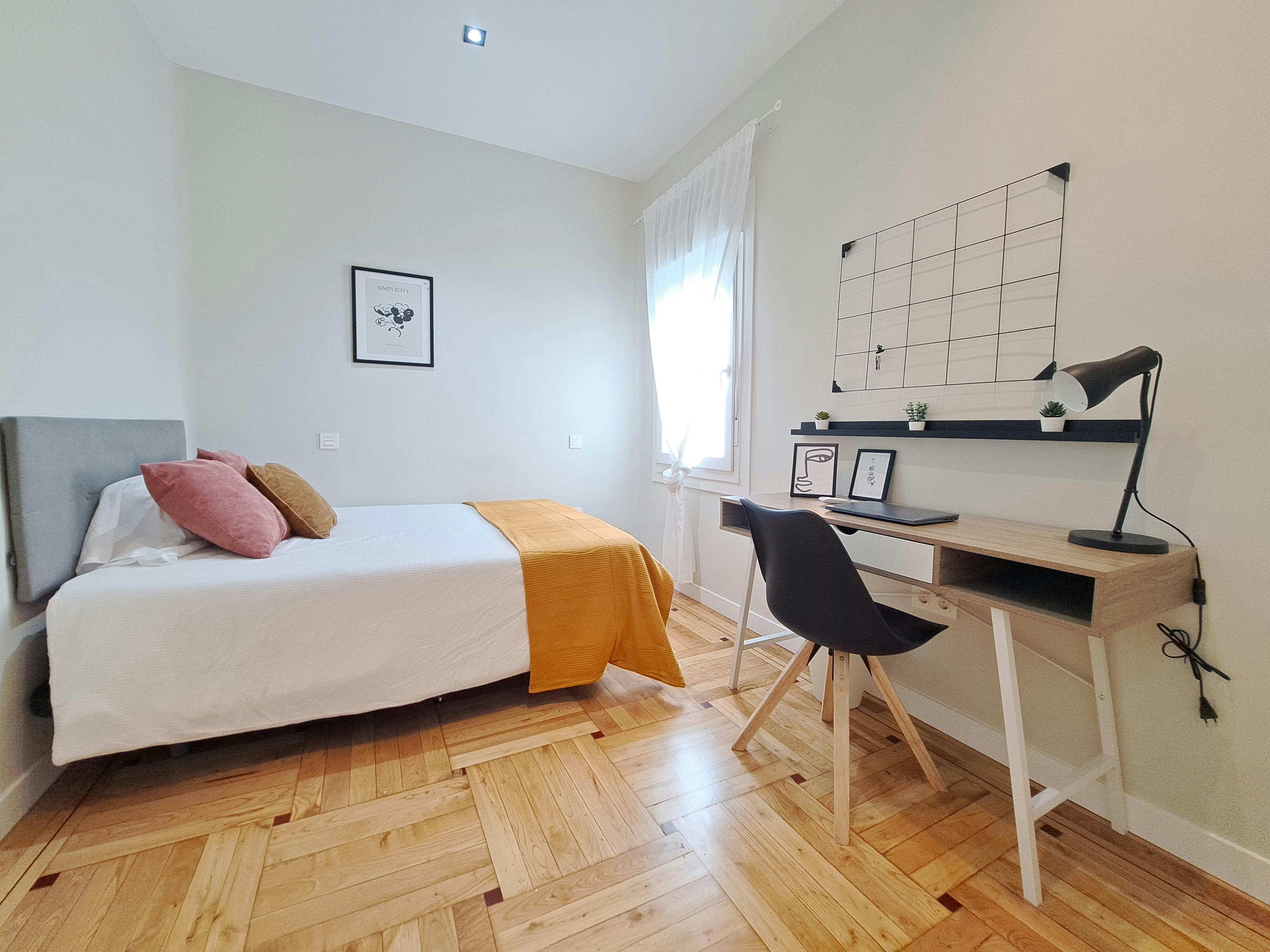 Calle de Hilarión Eslava, Madrid preview