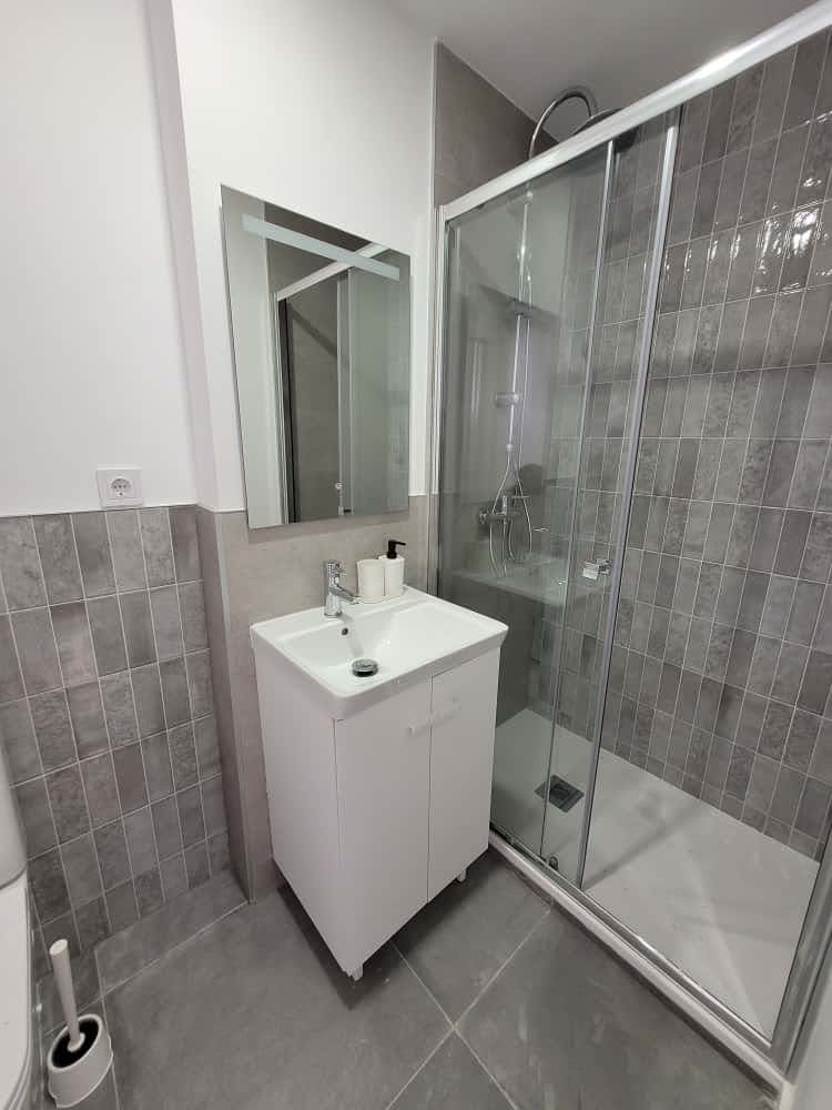 Single room Torrent, 1 bed, 10m² — photo 7