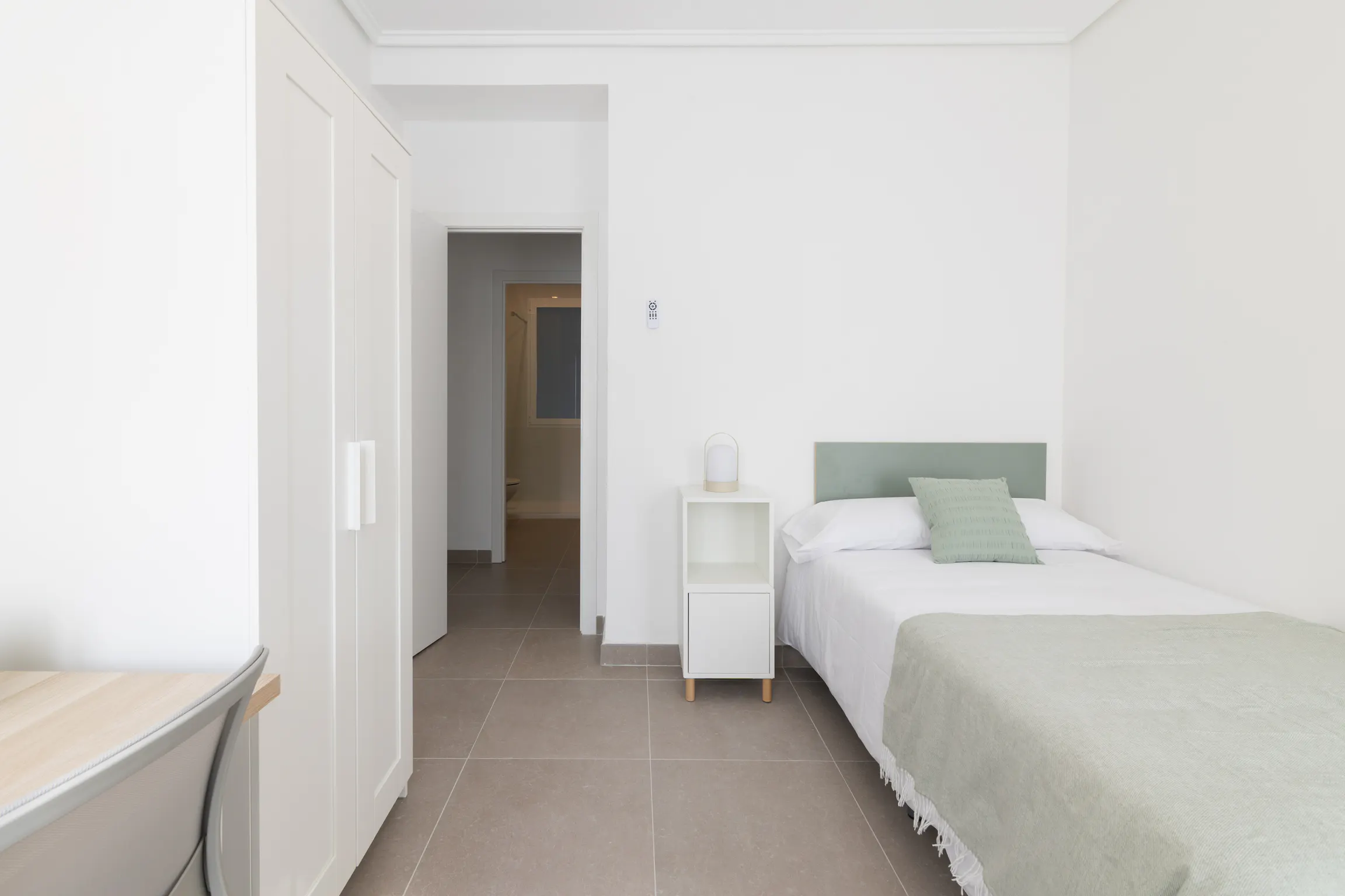 Private room in Carrer de Guillem de Castro, Valencia (1673055) ROOM 2