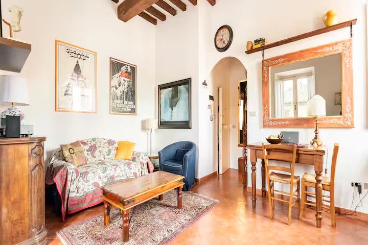 Apartment for rent for €1,500 per month in Florence, Via delle Seggiole