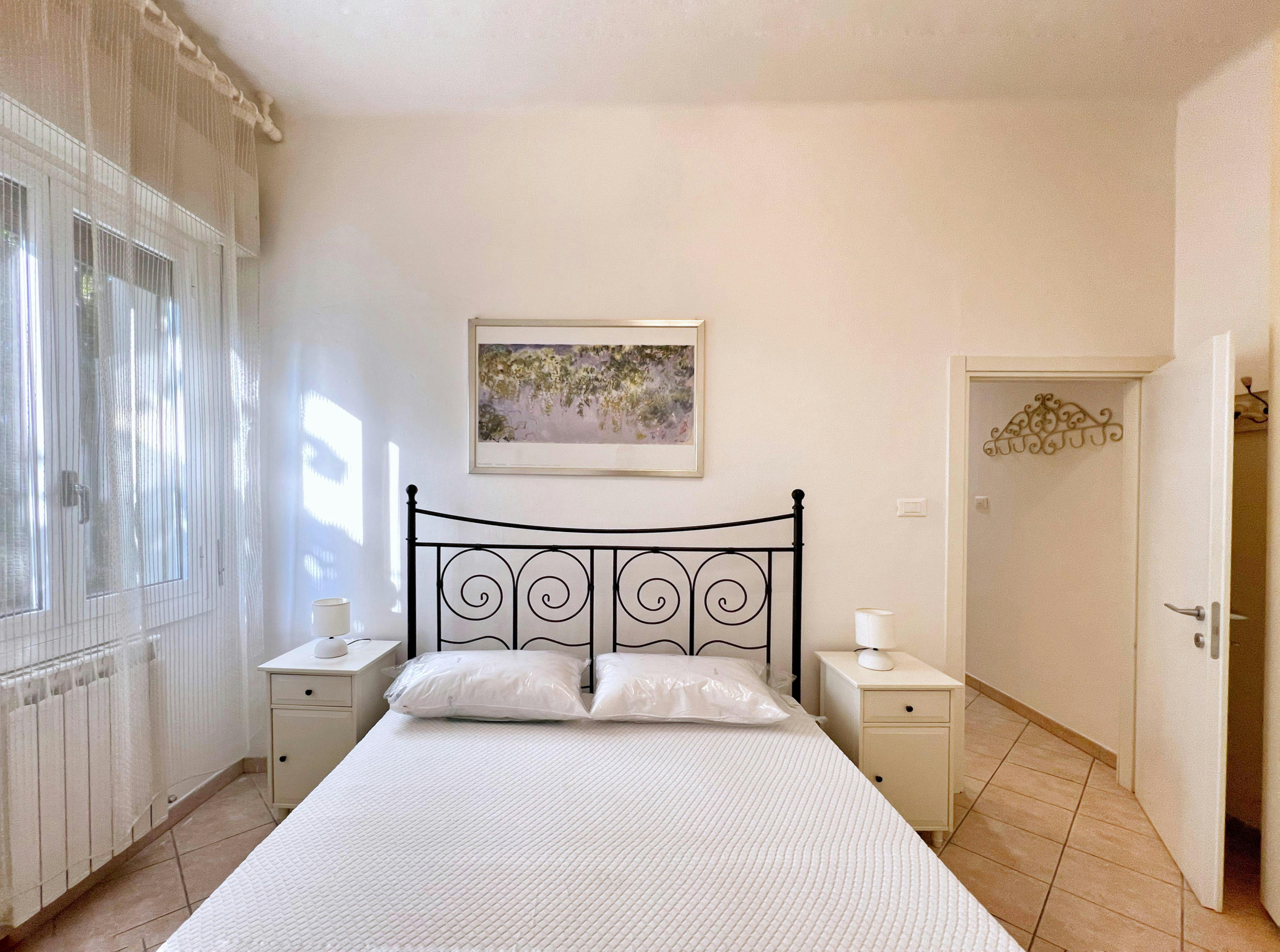 Apartment for rent for €1,480 per month in Bologna, Via Toscana