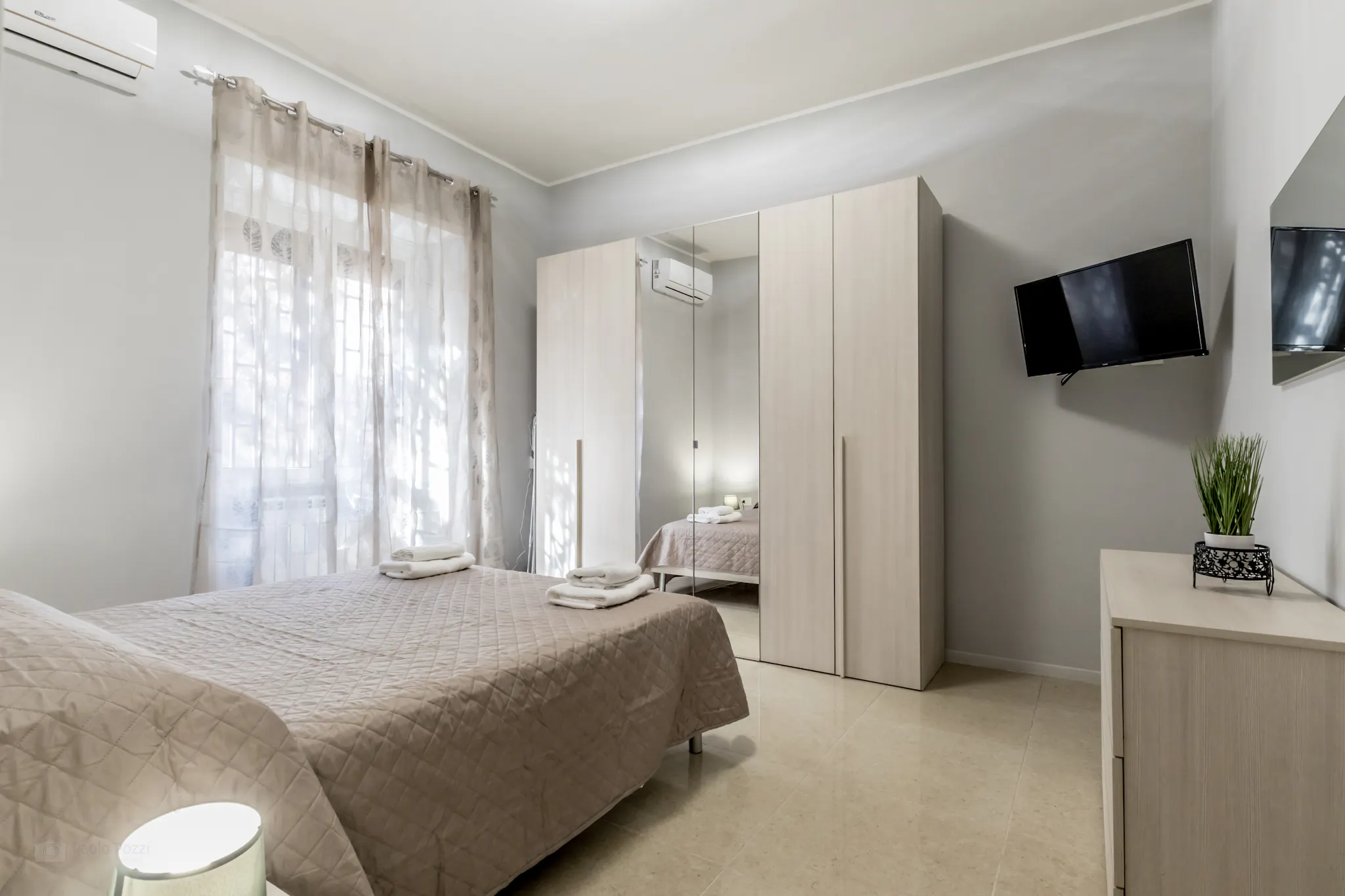 Via Acquafondata, Rome preview