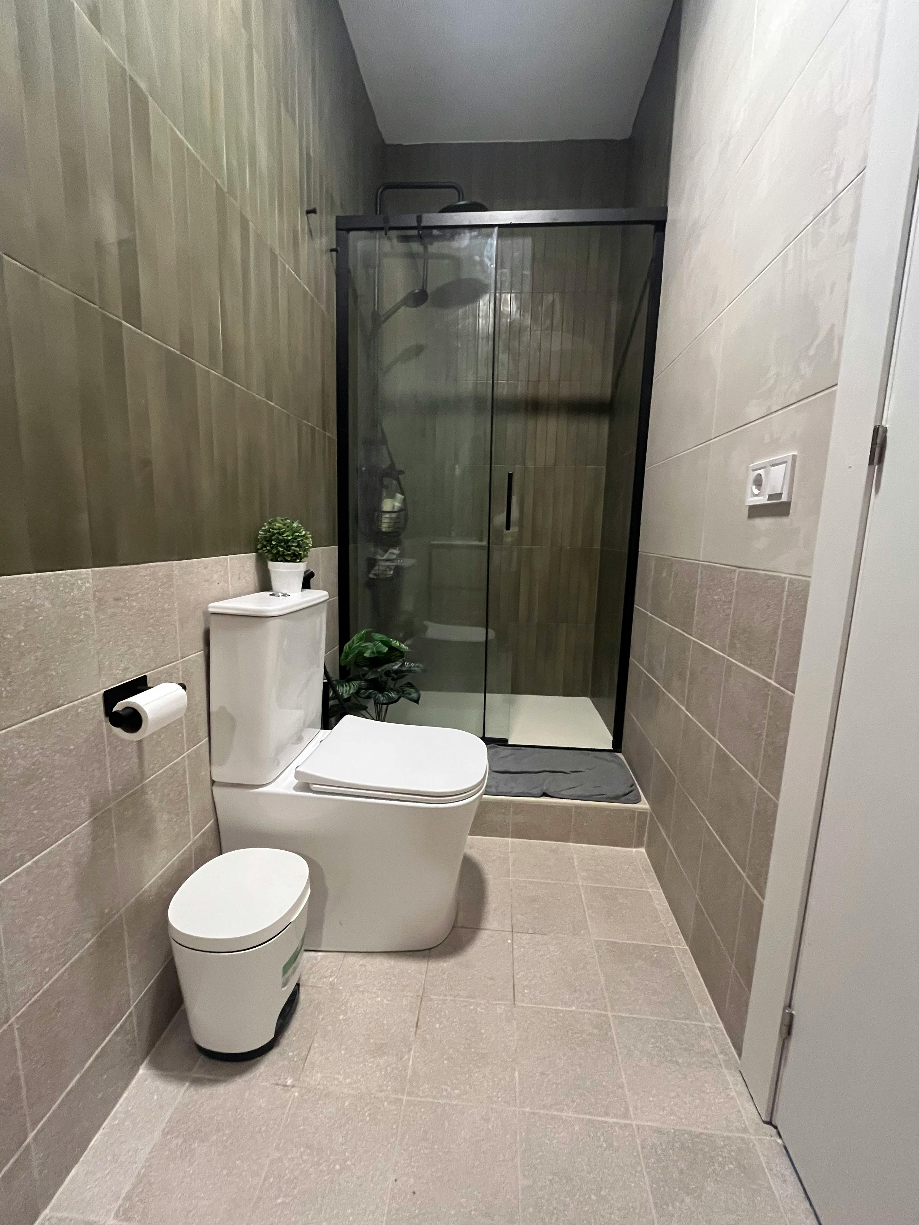 Single room Valencia, 1 bed, 18m² — photo 8