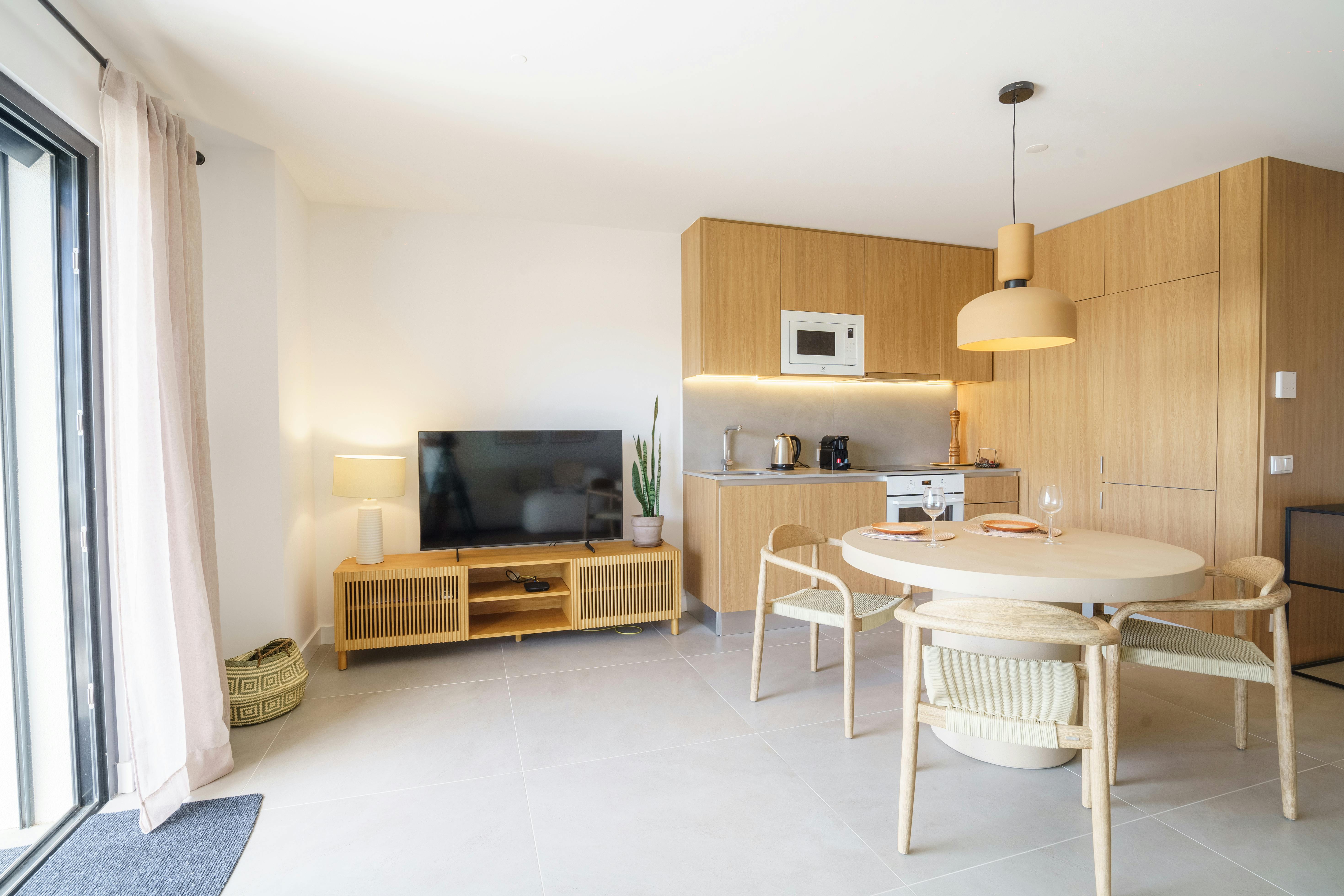 房源 正在以 €2,700 的月租出租，其位于 Ericeira, Rua da Bela Vista