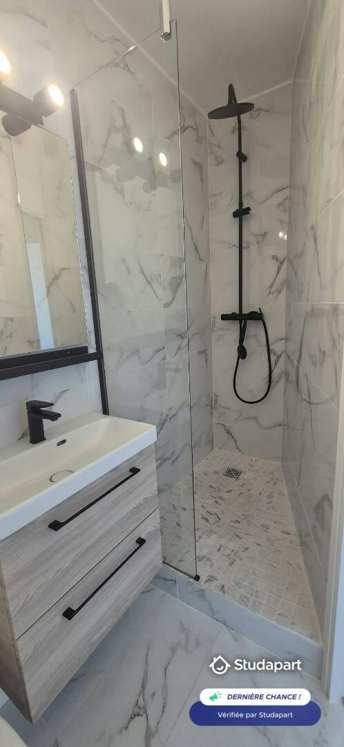 Appartement – Marseille, Saint-Charles, 1er Arrondissement - Vue 5
